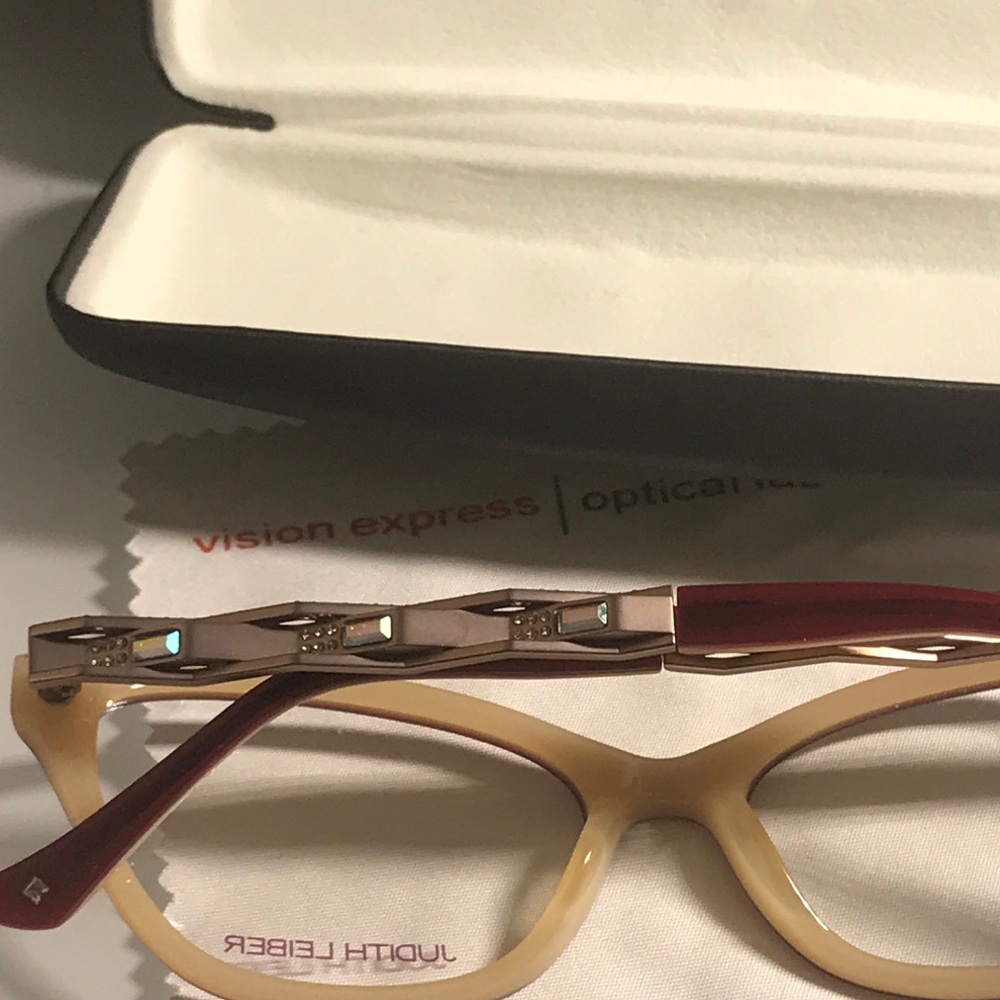 Judith Leiber Red Cat-Eye Optical Frames - Picture 5 of 11